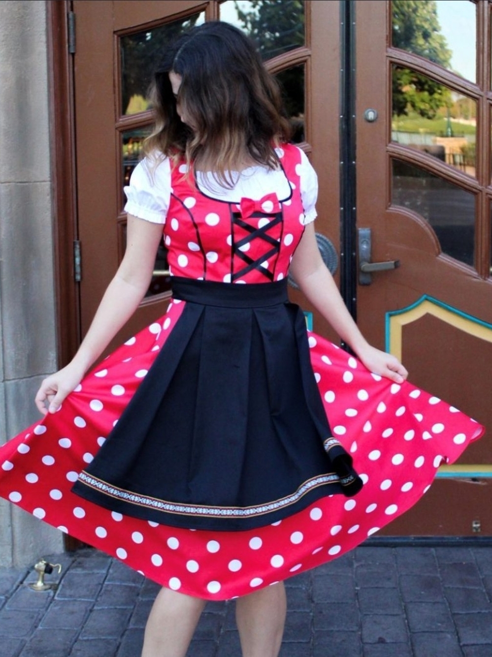 Disney Dress Shop Minnie Polka Dot Red & Black Drindl Oktoberfest Nwt 2X
